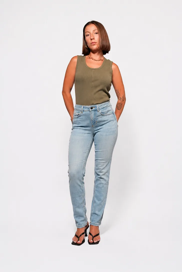 Dar Kesim Denim Pantolon