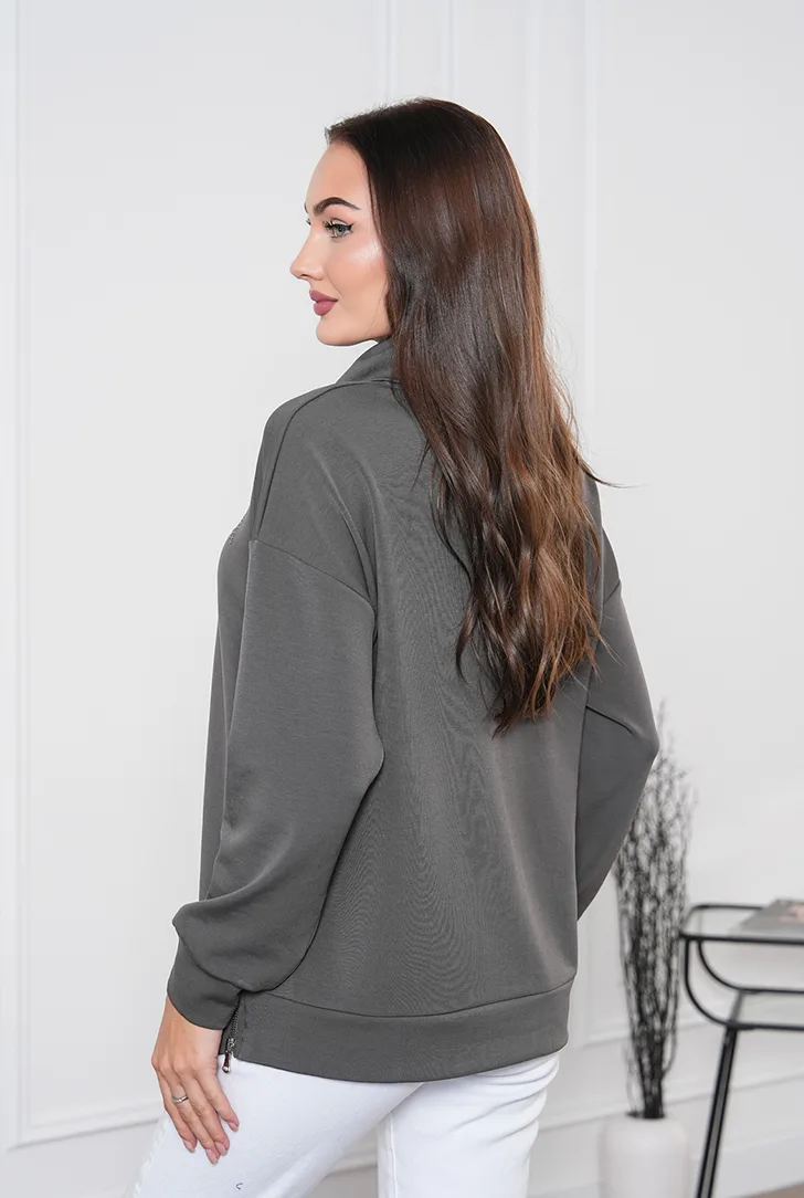 Taş Yazı Detaylı Degaje Yaka Sweatshirt alternatif görünüm